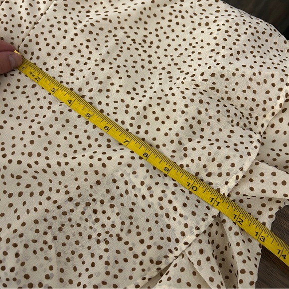 Japna Cream Polka Dot Romper S - Picture 9 of 10